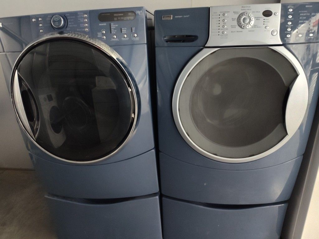Kenmore Front Load Washer And Dryer (Blue)On Pedestal