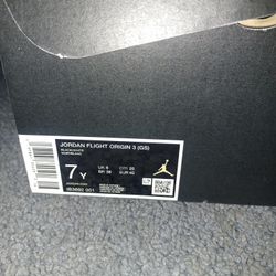 Jordan's Flight Origin 3 Youth Size 7