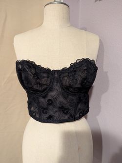 Gilligan & O'Malley Black Corset/Lingerie Top 🖤