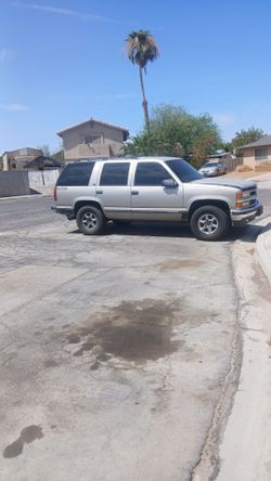 Chevrolet Tahoe Full-Size SUV
