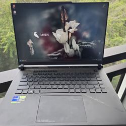 Asus ROG Strix Scar 16 Intel i9 13980HX RTX 4080, 32GB Ram, 1tb NVME