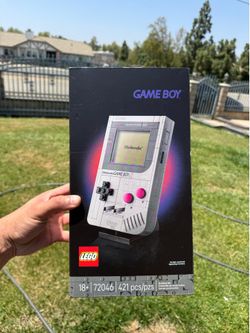 Lego 72046 Game Boy