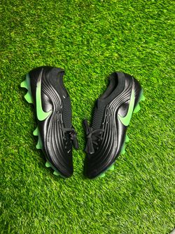 Nike Tiempo Maestro Elites FG Soccer Cleats size-US9.5