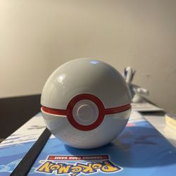 Pokeball Deck Box 