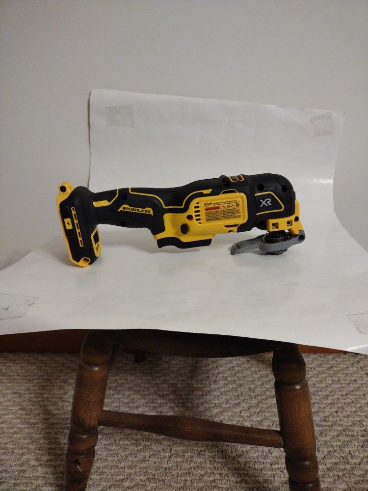 DeWalt Dcs356 Oscillating Tool Brand New