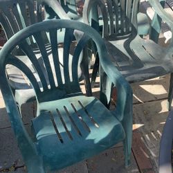 6 Plastic Chair
