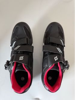 BRAND NEW Peloton Shoes (size 39)