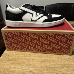 Vans Men Shoe  8.5 Men’s 