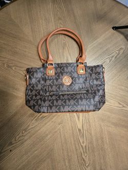 Michael Kors Hand Bag