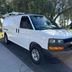 2022 Chevrolet Express Cargo 2500
