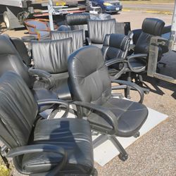 OFFICE CHAIRS AVAILABLE FOR SALE!!!! EACH 