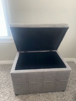 Storage ottoman