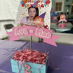 Ms. Rachel Centerpieces - Ms. Rachel Cake Topper