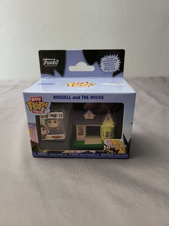Funko Bitty Pop! Towns Russell and The House NWT (R)
