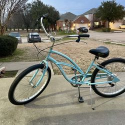 Electra Cruiser Bike - Baby Blue
