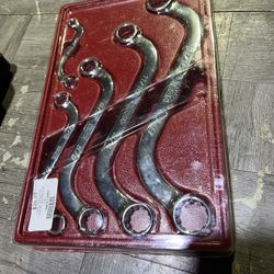 Icon off set wrench set pick up only 