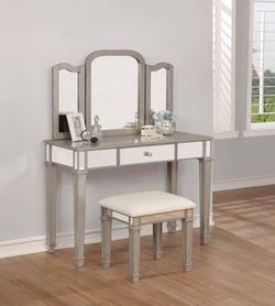 HOT Mirrored Panel 2 Piece Vanity Set ONLY $399! Lowest Prices Ever!