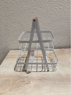 Brand New Tier Tray