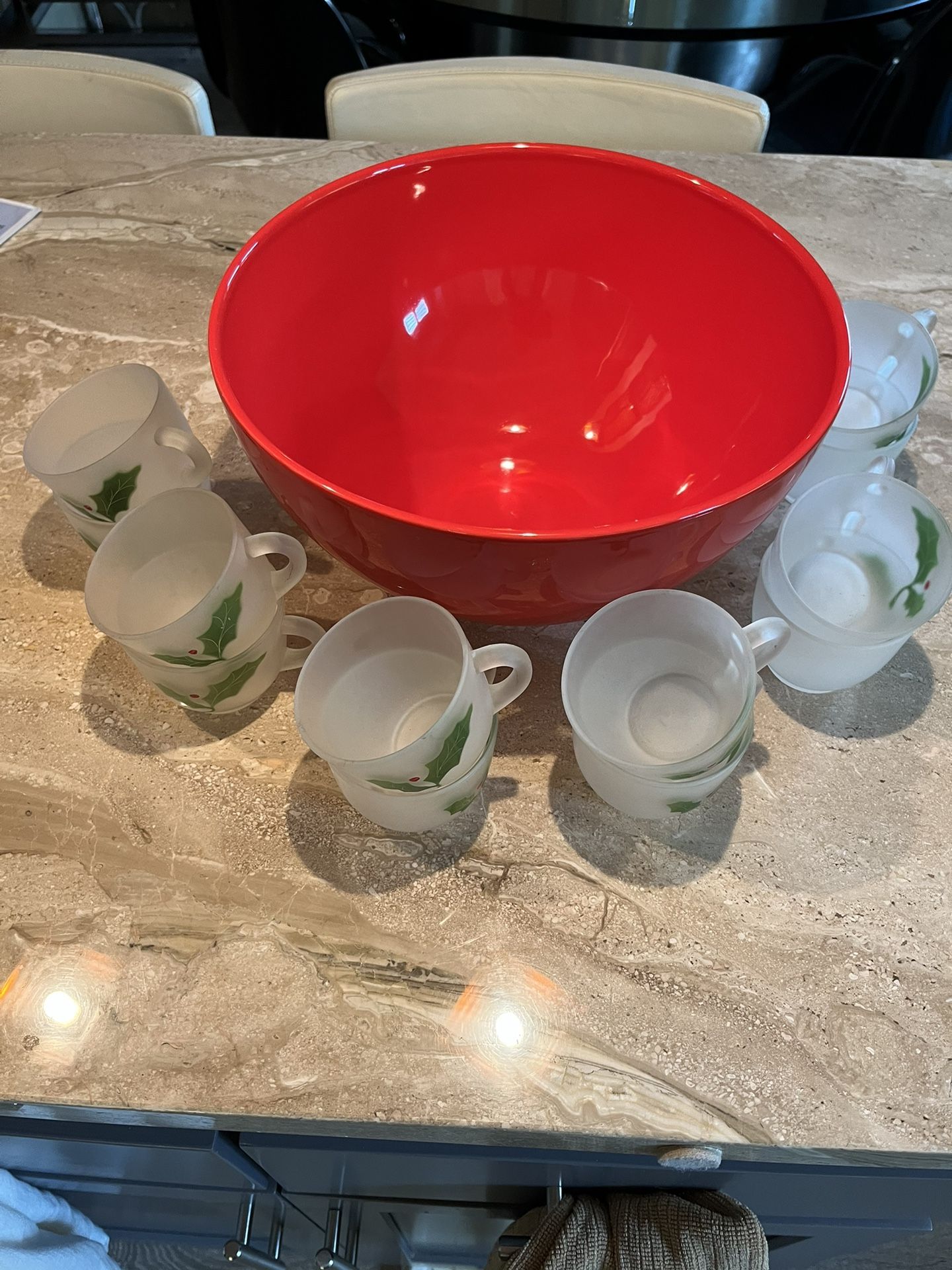 Holiday punch bowl Reduced