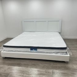 Bed Frame Queen Size*** Fast Delivery 