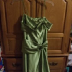 Beautiful Green Dress. 