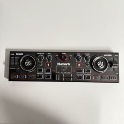 Mini DJ2Go. Numark. 
