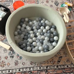 Ball Pit + Balls