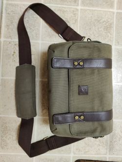 Platinum camera bag