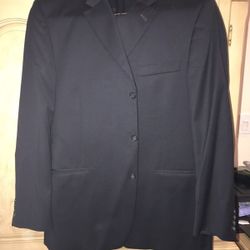 100% authentic Burberry Suite (worn once)