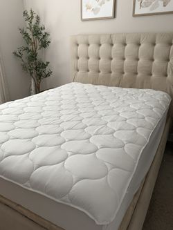 Pillow Top Queen Bed