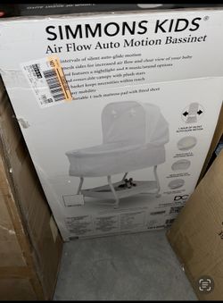 Air Flow Auto Motion Bassinet 