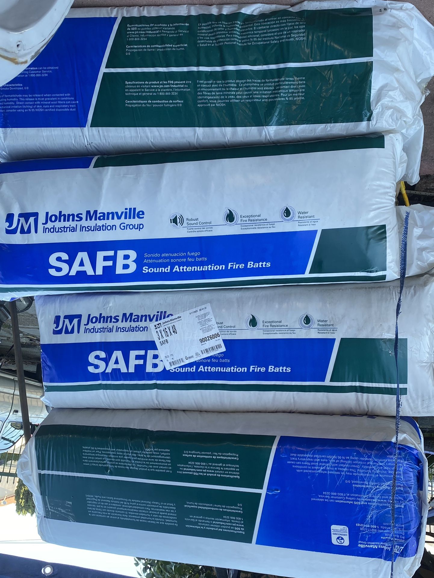 Johns Manville Wall 53.33-sq ft Unfaced Mineral Wool Batt Insulation Multi-pack.
