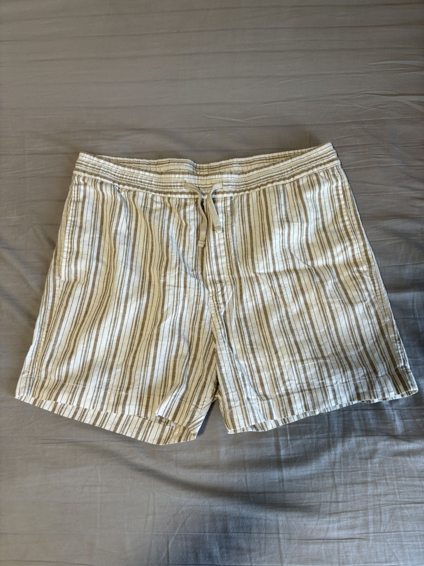 H&M Men’s Linen Shorts Medium