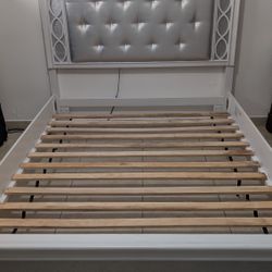 Queen Bed Frame 