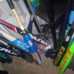 USA BASEBALL ⚾⚾ BAT UP TO 31 & CATCHING CATCHERS BAG & GLOVE & OTHERS for only 80 each! Betta hurry!!