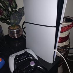 PlayStation 5 Slim 
