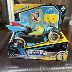  NEW Imaginext DC Super Friends Bat-tech Batmobile Batman Vehicle