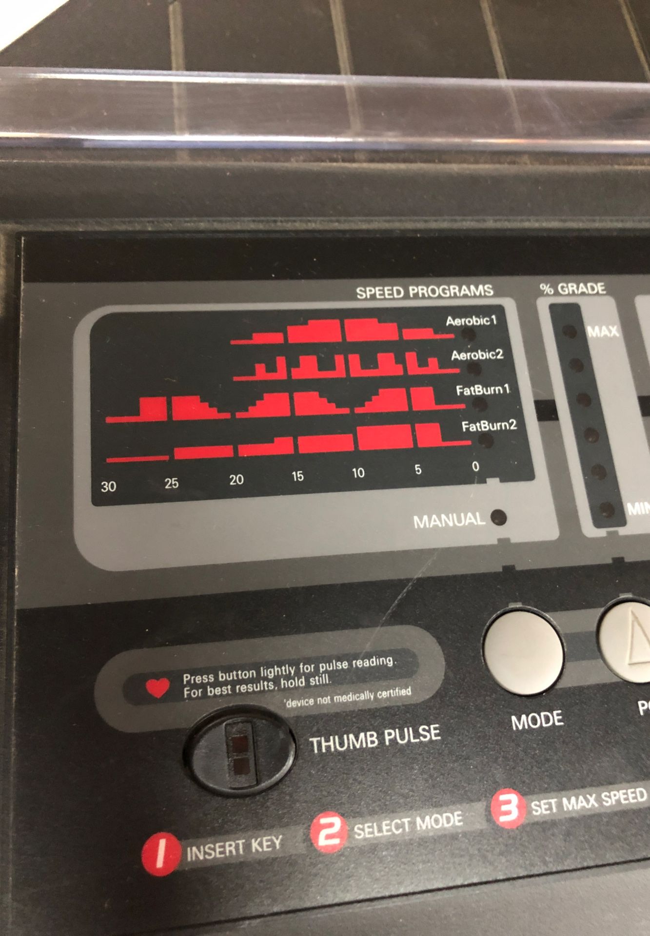 PRO FORM 625 EX wide deck Treadmill** make an OFFER for Sale in Edmonds