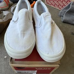 White Slip On Vans Kids Child Size 4