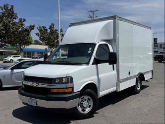 2023 Chevrolet Express Cutaway