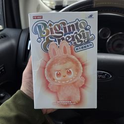 6 brand new labubus $20 each firm