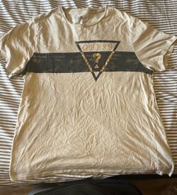 Guess Logo Graphic T-Shirt
