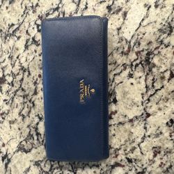 Prada Wallet 