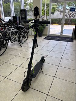 DuoDian F20 scooter