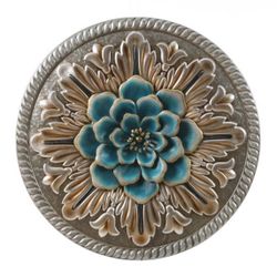 Wha1470 29.88-in W x 29.88-in H Metal Floral Wall Sculpture 