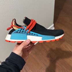 Farrell NMD size 9