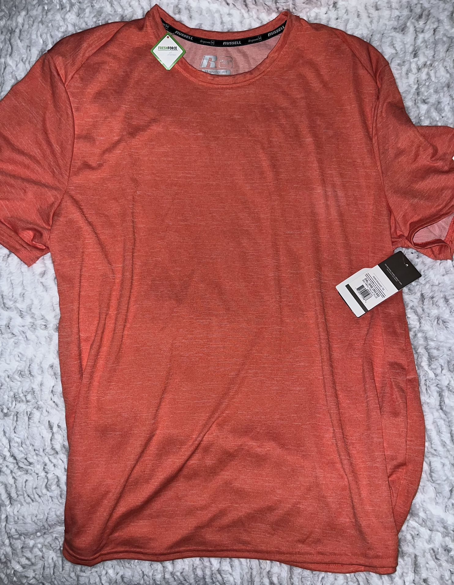 New. Men’s XXL Athletic Shirt