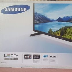 Samsung 32 Inch LED TV - Brand New & Factory Sealed 