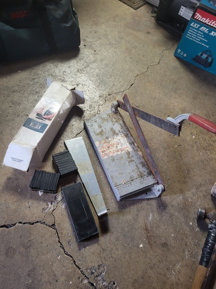Laminate Tools
