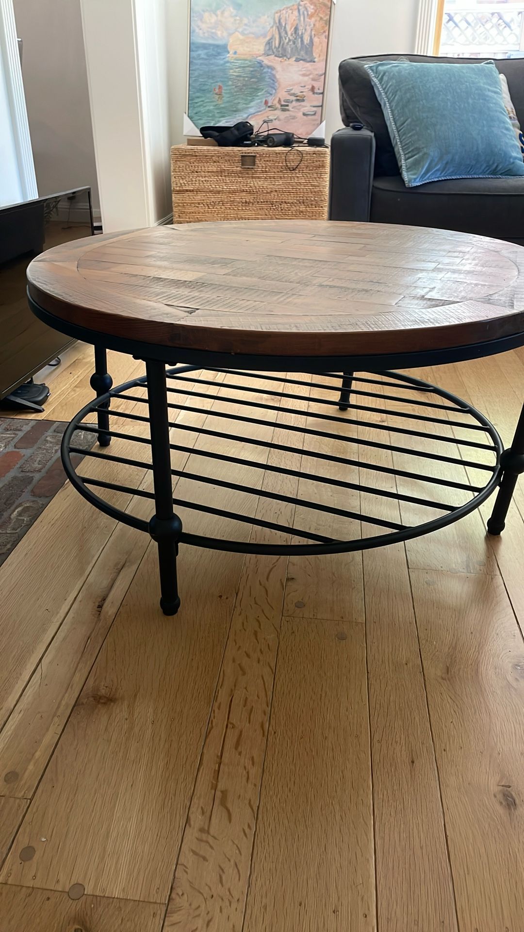 Round Coffee Table